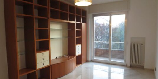Plurilocale 130mq – 3 piano – Piazza Aspromonte 51