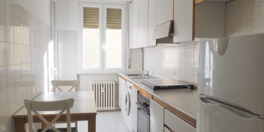 Appartamento di 75mq Via Cenisio 9